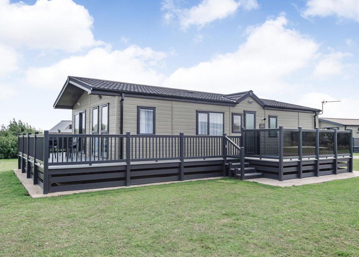 Home Farm Park Lakeside Retreat Burgh le Marsh Rom bilde