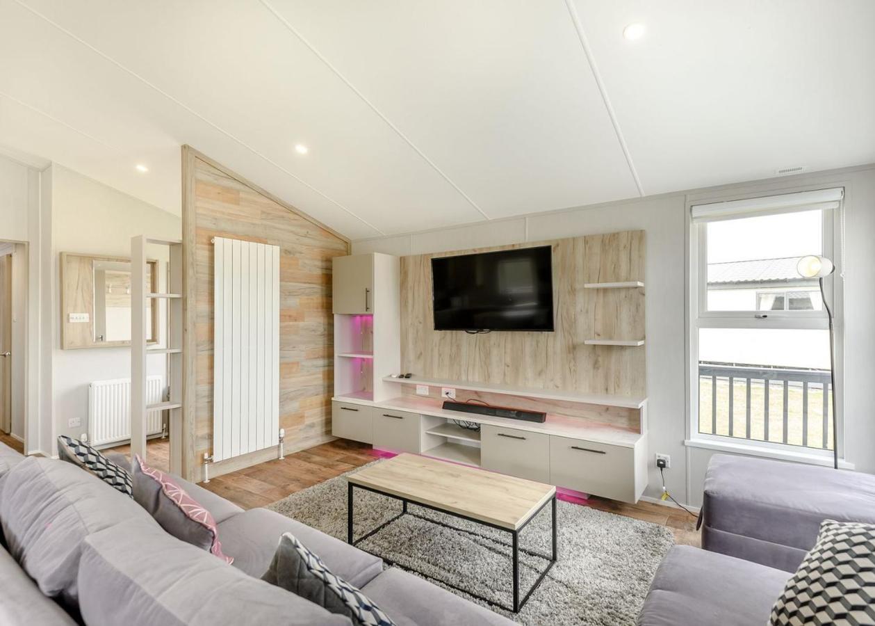 Home Farm Park Lakeside Retreat Burgh le Marsh Rom bilde